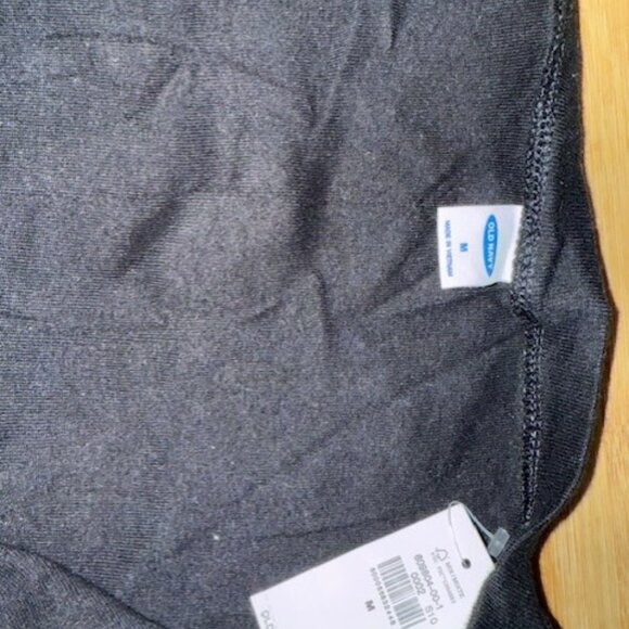 NWT - Glow-in-the-Dark Skeleton with heart One-Piece Jumpsuit - Unisex - Picture 15 of 16